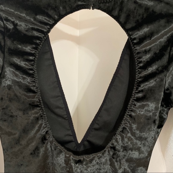 Victoria’s Secret Crushed Velvet Bodysuit - Picture 6 of 11